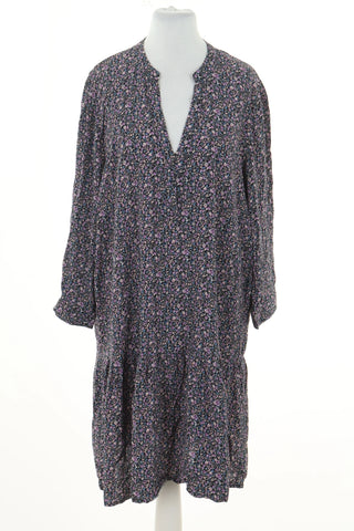 Dress flowers