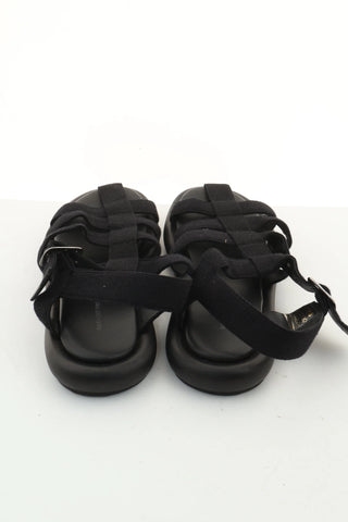 Schwarze Sandalen