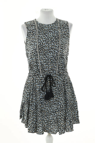 Blue dress with pattern