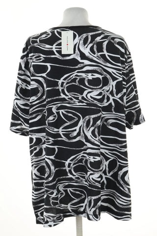 Bluzka czarna wzorek