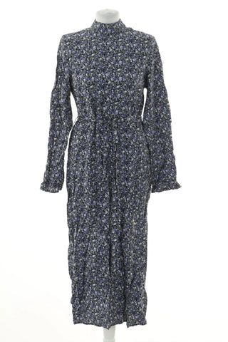 Dress flowers