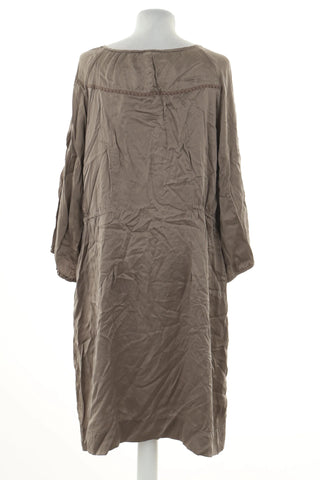 Beige Seidenkleid