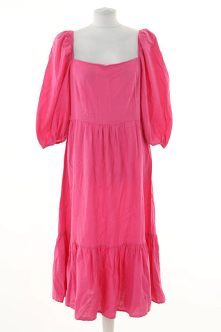 Pink dress