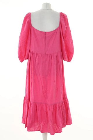 Pink dress