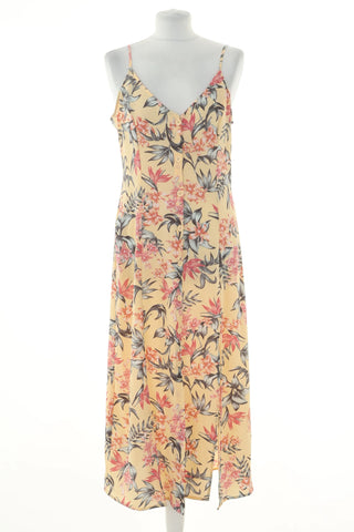 Yellow dress with flowers