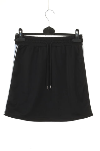 Black skirt