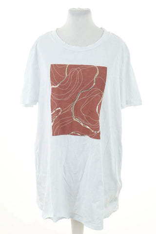 White T-shirt
