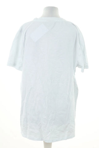 White T-shirt