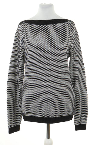 Свитер с узором