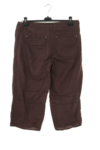 Brown capri pants