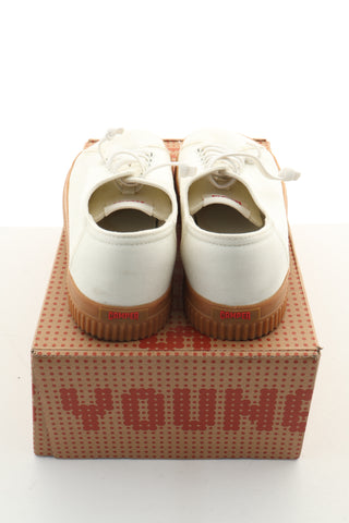 Buty białe