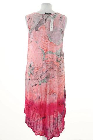 Pink dress with pattern
