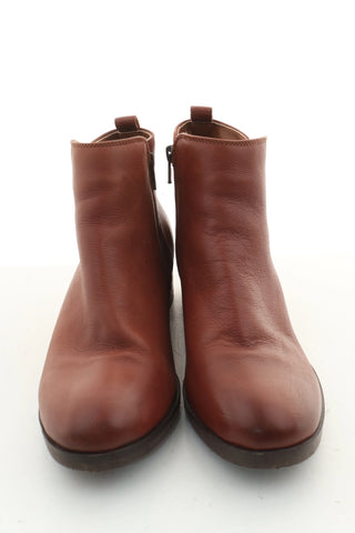 Hnedé kožené členkové topánky