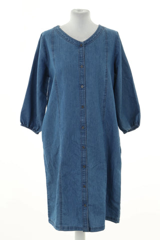 Blaues Kleid