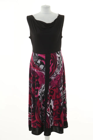 Black dress with pattern