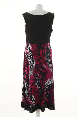 Black dress with pattern