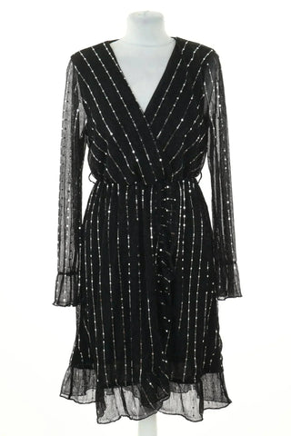 Čierne lesklé šaty