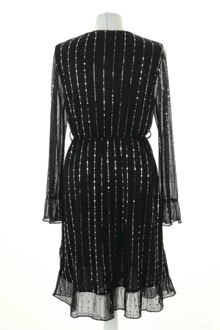 Čierne lesklé šaty