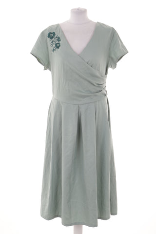 Grünes Kleid