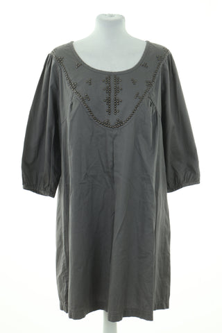 Gray dress