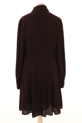 Kleid mit Punkten