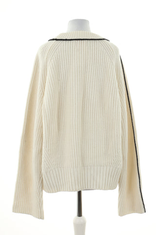 Sweter kremowy