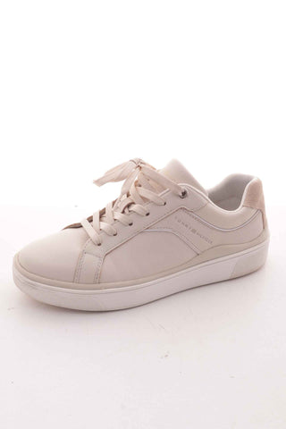 Buty beżowe