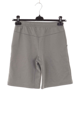 Grüne Shorts