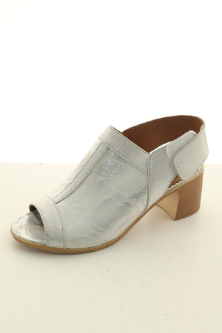 Sandały srebrne skóra