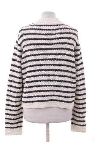 Sweter paski