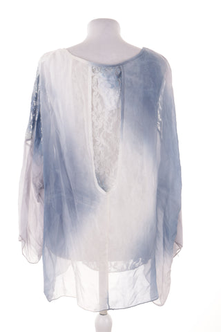 Patterned blouse