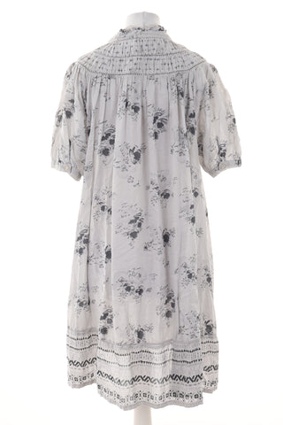 Kleid mit Blumenmuster