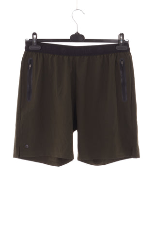 Grüne Shorts