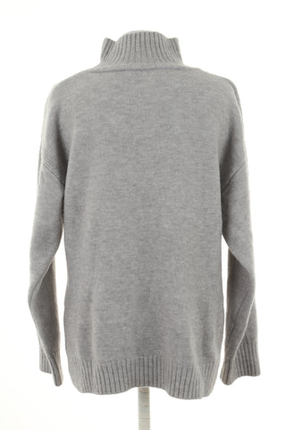 Sweter szary