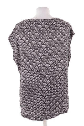 Patterned blouse