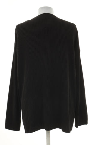Sweter czarny
