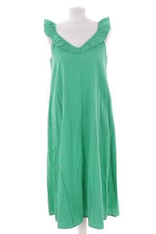 Green dress