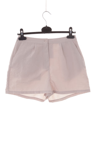Beigefarbene Shorts