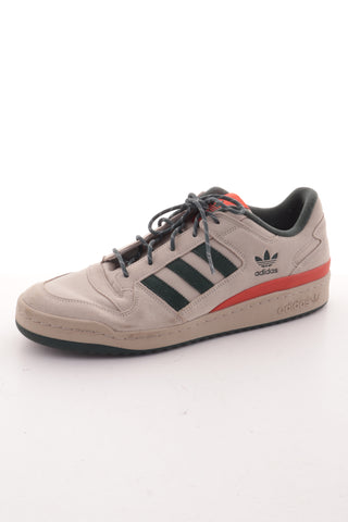 Beige shoes