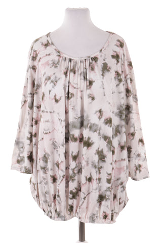 Patterned blouse