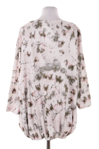 Patterned blouse