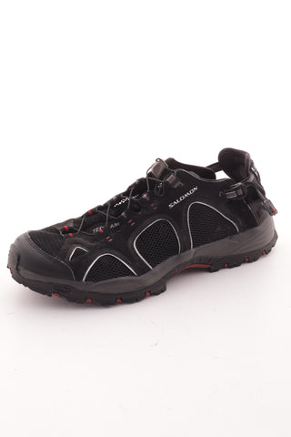 Schwarze Schuhe