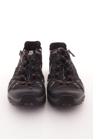 Schwarze Schuhe