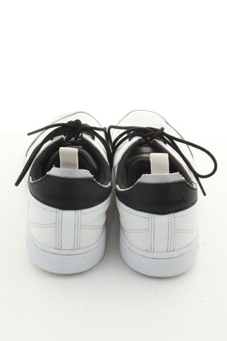 Buty białe