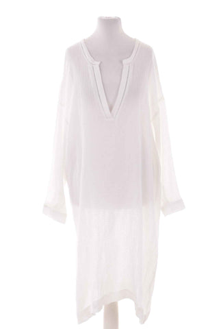Weißes Kleid