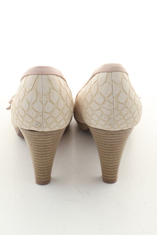 Pantofle beżowo-różowe skóra