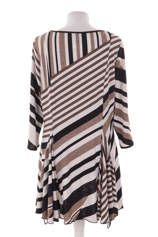 Kleid mit Muster