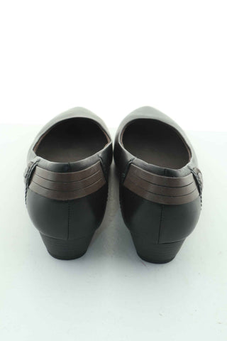 Pantofle czarne skóra