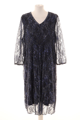 Patterned dress