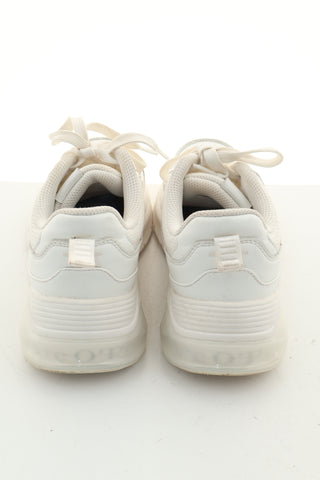 Buty białe